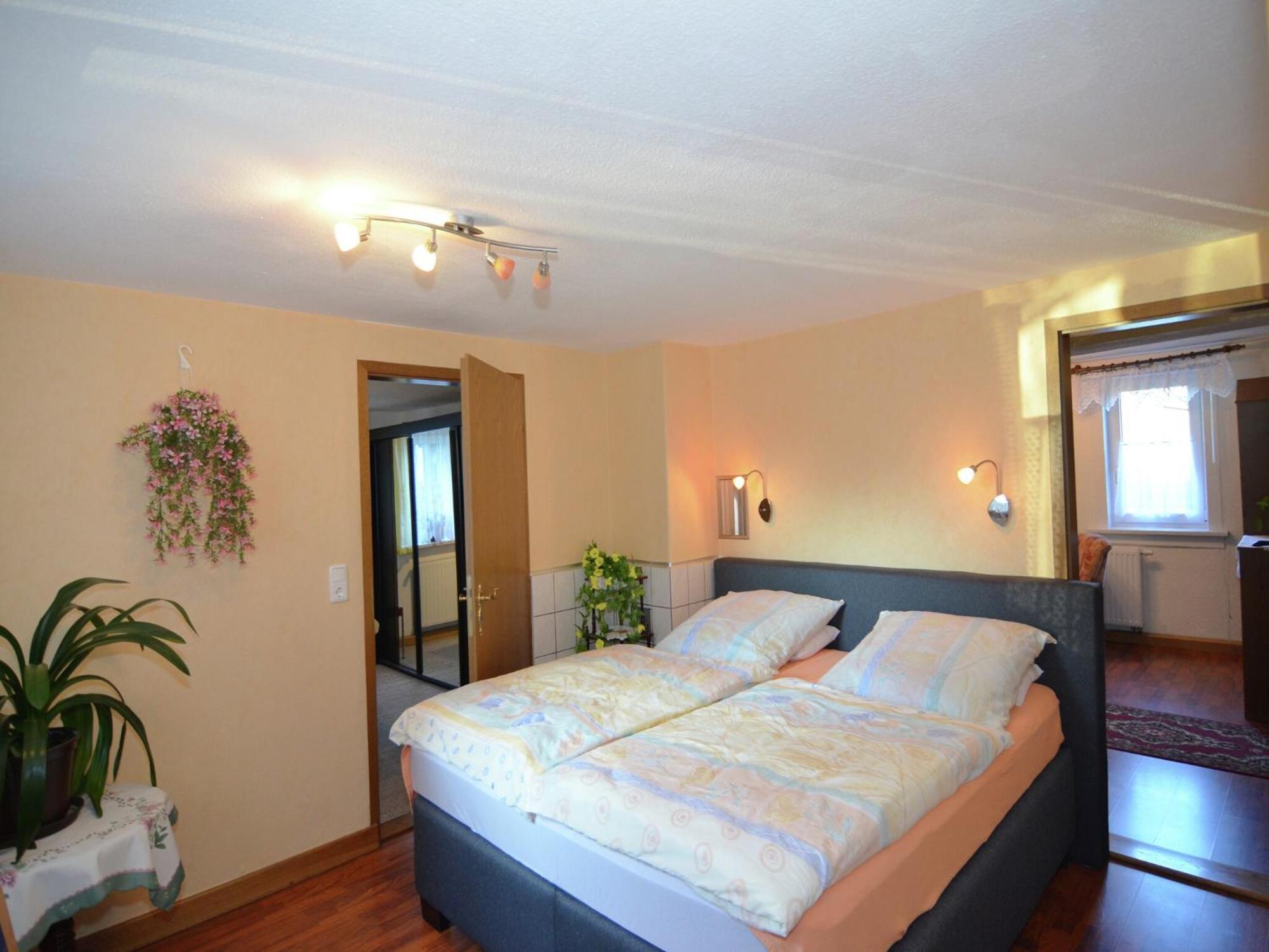 Holiday Home In Neustadt Am Rennsteig With Pond Bagian luar foto