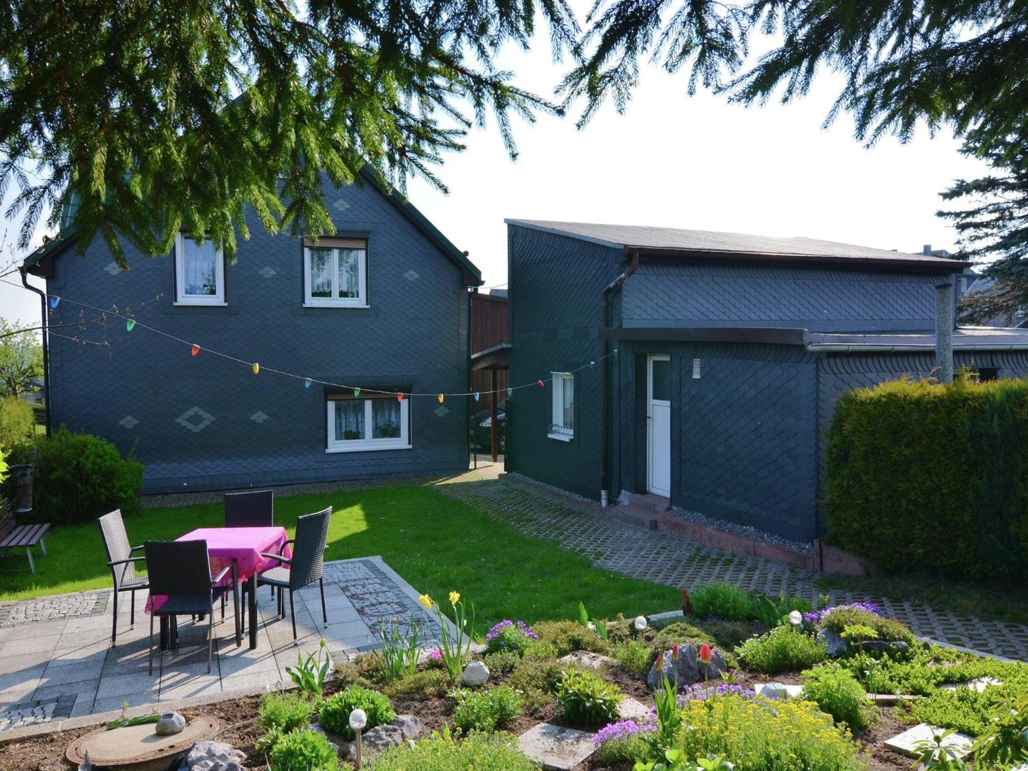 Holiday Home In Neustadt Am Rennsteig With Pond Bagian luar foto