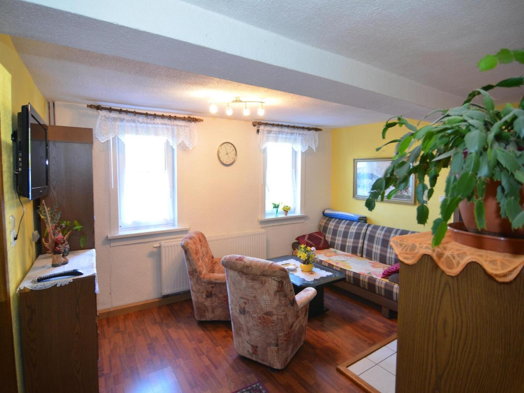 Holiday Home In Neustadt Am Rennsteig With Pond Bagian luar foto